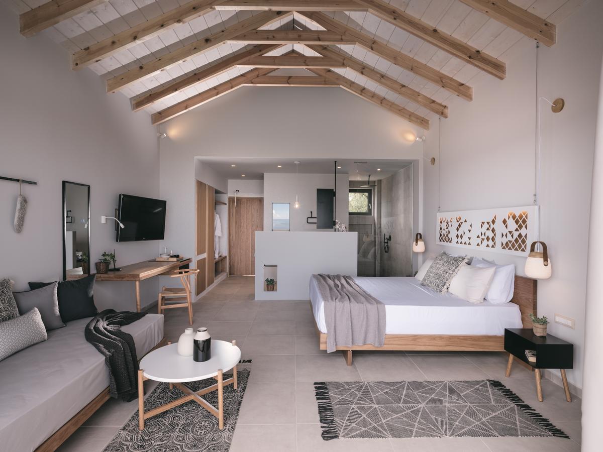 Hotel St.John Suites Adults Only 티실리비 외부 사진