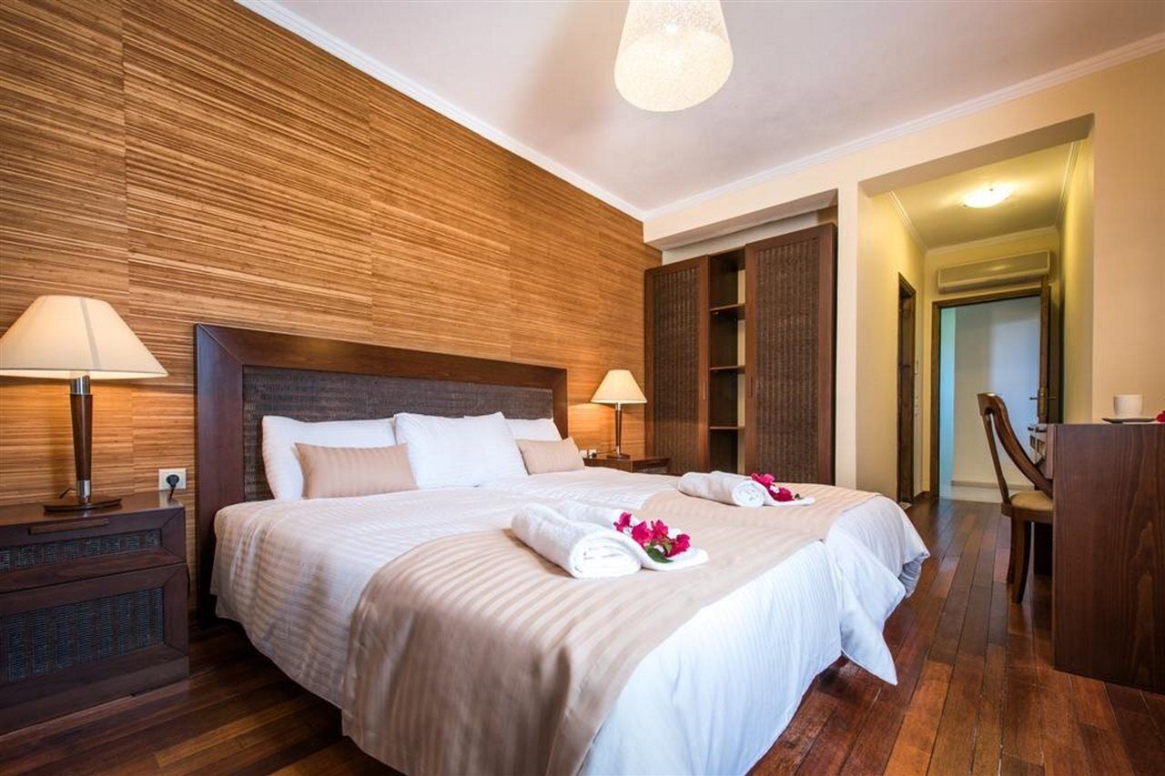 Hotel St.John Suites Adults Only 티실리비 외부 사진